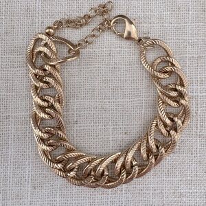 Gold Cuban Link Bracelet EUC Chunky Chain